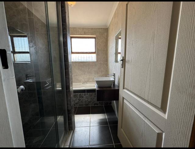 4 BEDROOM HOUSE FOR SALE IN BELHAR